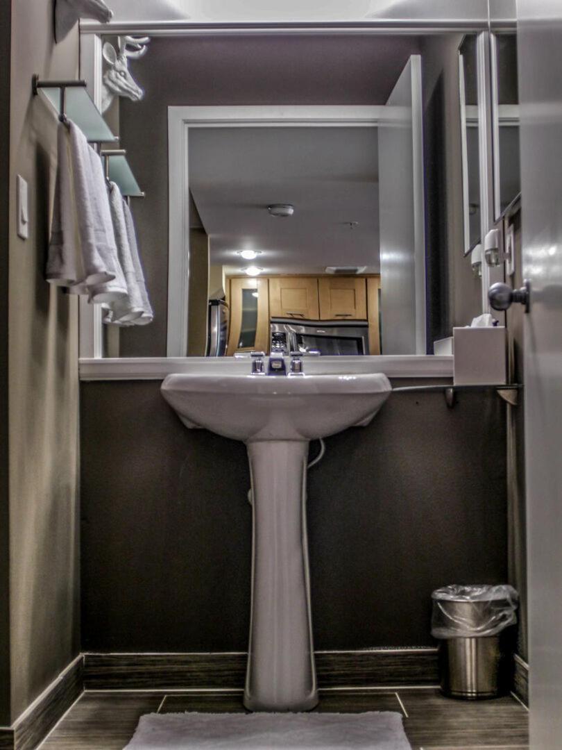 Penthouse Suite Downtown, Top Floor 4 Beds, 2Baths Seattle Ngoại thất bức ảnh